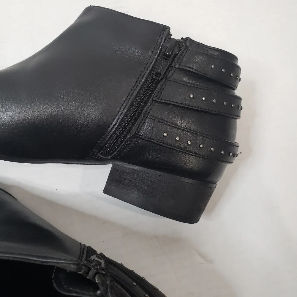 Seychelles Black Leather Pointed Toe Buckle Ankle Booties Size 6 - Picture 8 of 14